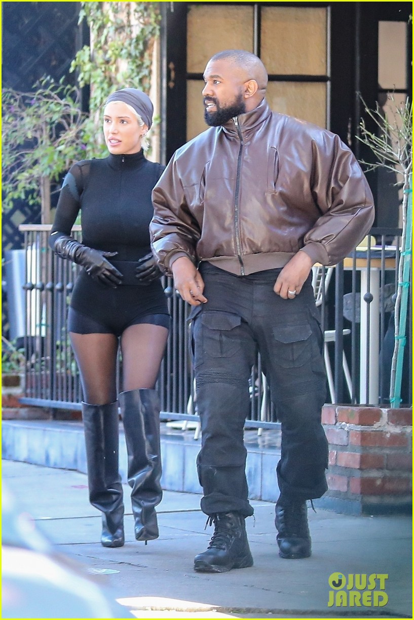 Is It Back On? Bianca Censori And Kanye West Spotted Dining In Spain Is It Back On? Bianca Censori And Kanye West Spotted Dining In Spain