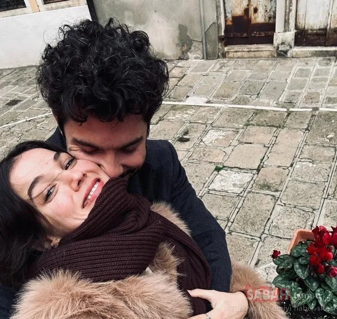 İşte Pınar Deniz Ve Kaan Yıldırım'ın Oğlu Fikret Hakan! İlk Aile Fotoğrafı İşte Pınar Deniz Ve Kaan Yıldırım'ın Oğlu Fikret Hakan! İlk Aile Fotoğrafı