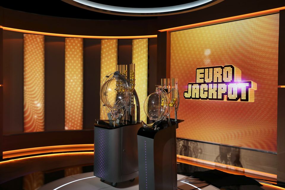 Jättipotti Kasvaa: Eurojackpot-arvonnassa Ei Täysosumia Jättipotti Kasvaa: Eurojackpot-arvonnassa Ei Täysosumia
