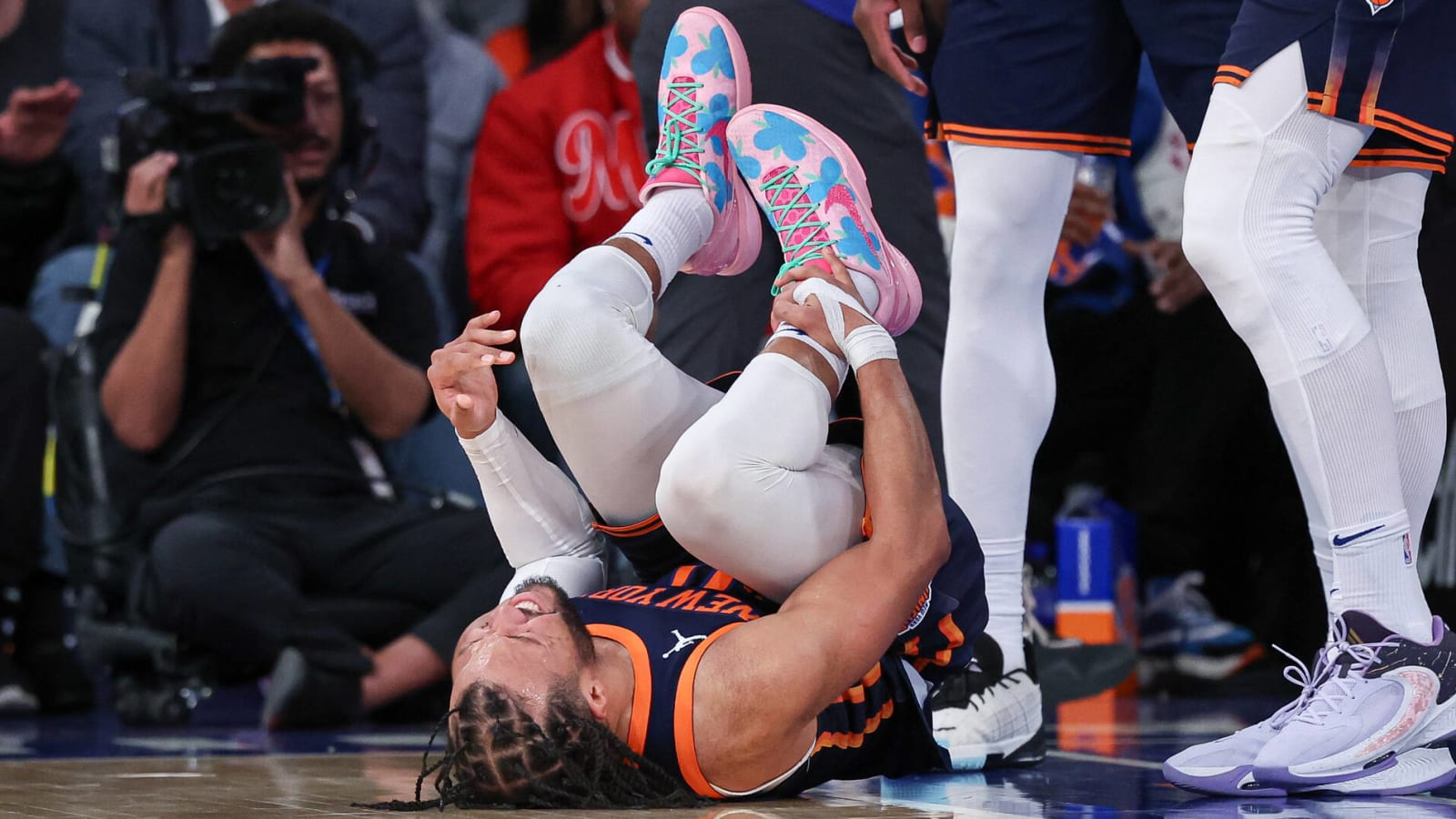 Jalen Brunson To Play Sunday Following Month-Long Ankle Sprain Jalen Brunson To Play Sunday Following Month-Long Ankle Sprain
