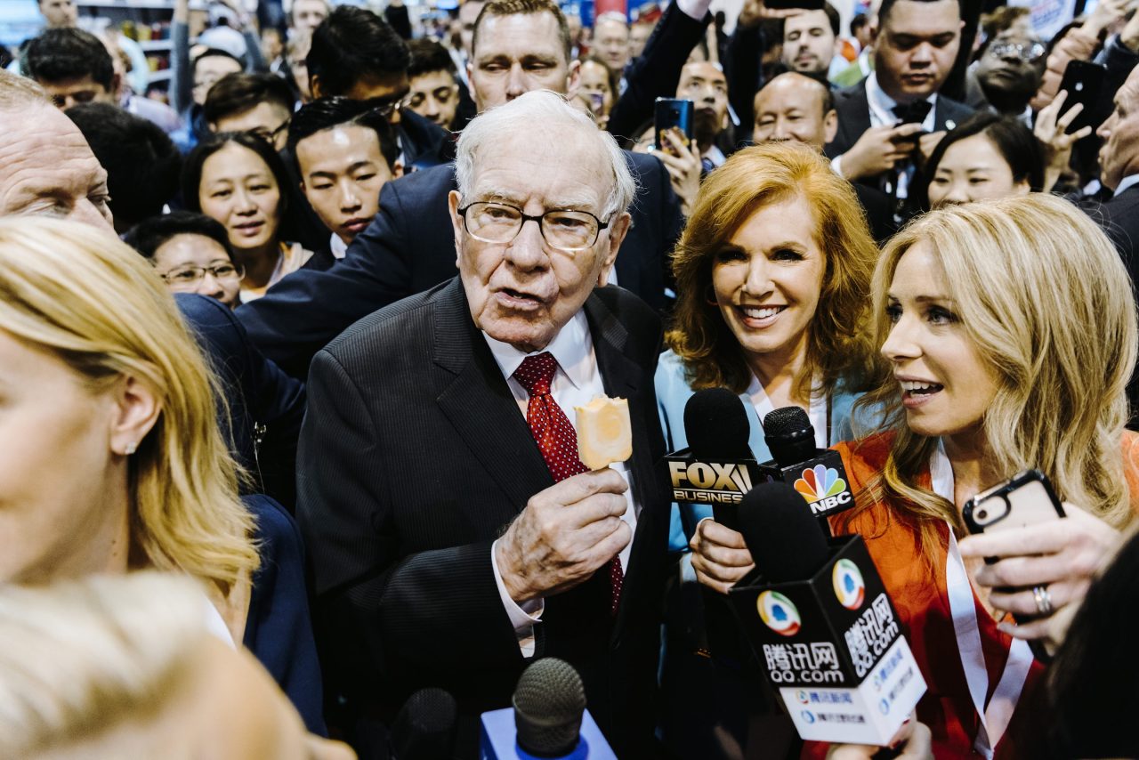 Japan Trading House Shares Surge: Berkshire Hathaway's Long-Term Investment Japan Trading House Shares Surge: Berkshire Hathaway's Long-Term Investment