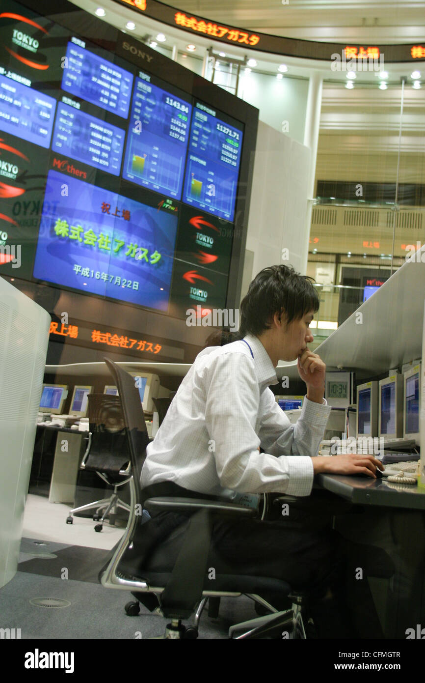 Japanese Trading House Stock Prices Climb Following Berkshire's Acquisition Japanese Trading House Stock Prices Climb Following Berkshire's Acquisition