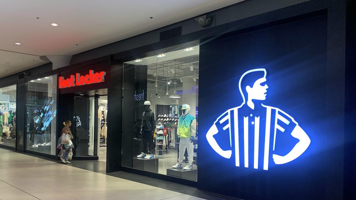 Jefferies' Analysis: How Nike's Q3 Earnings May Affect Foot Locker Jefferies' Analysis: How Nike's Q3 Earnings May Affect Foot Locker