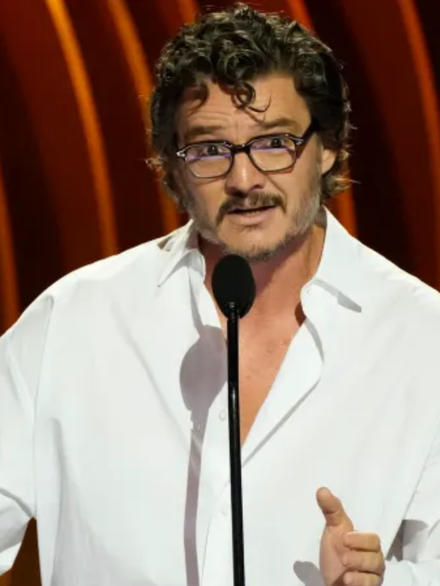 Jennifer Aniston Και Pedro Pascal: Οι Φήμες Για Σχέση Μετά Την Κοινή Τους Εμφάνιση Jennifer Aniston Και Pedro Pascal: Οι Φήμες Για Σχέση Μετά Την Κοινή Τους Εμφάνιση