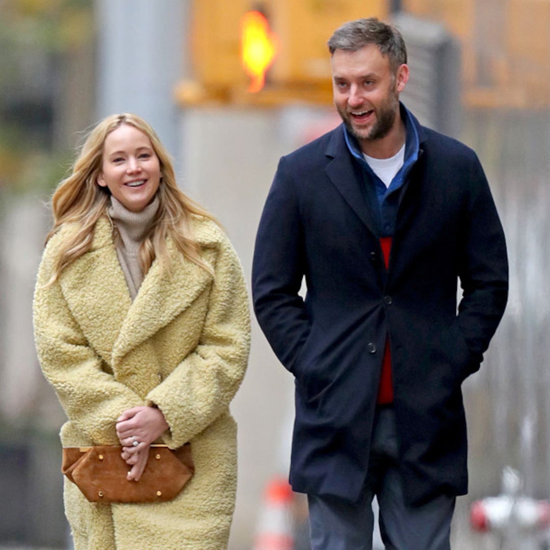 Jennifer Lawrence And Cooke Maroney: Photos Show Couple Stepping Out Amidst Baby No. 2 Reports Jennifer Lawrence And Cooke Maroney: Photos Show Couple Stepping Out Amidst Baby No. 2 Reports