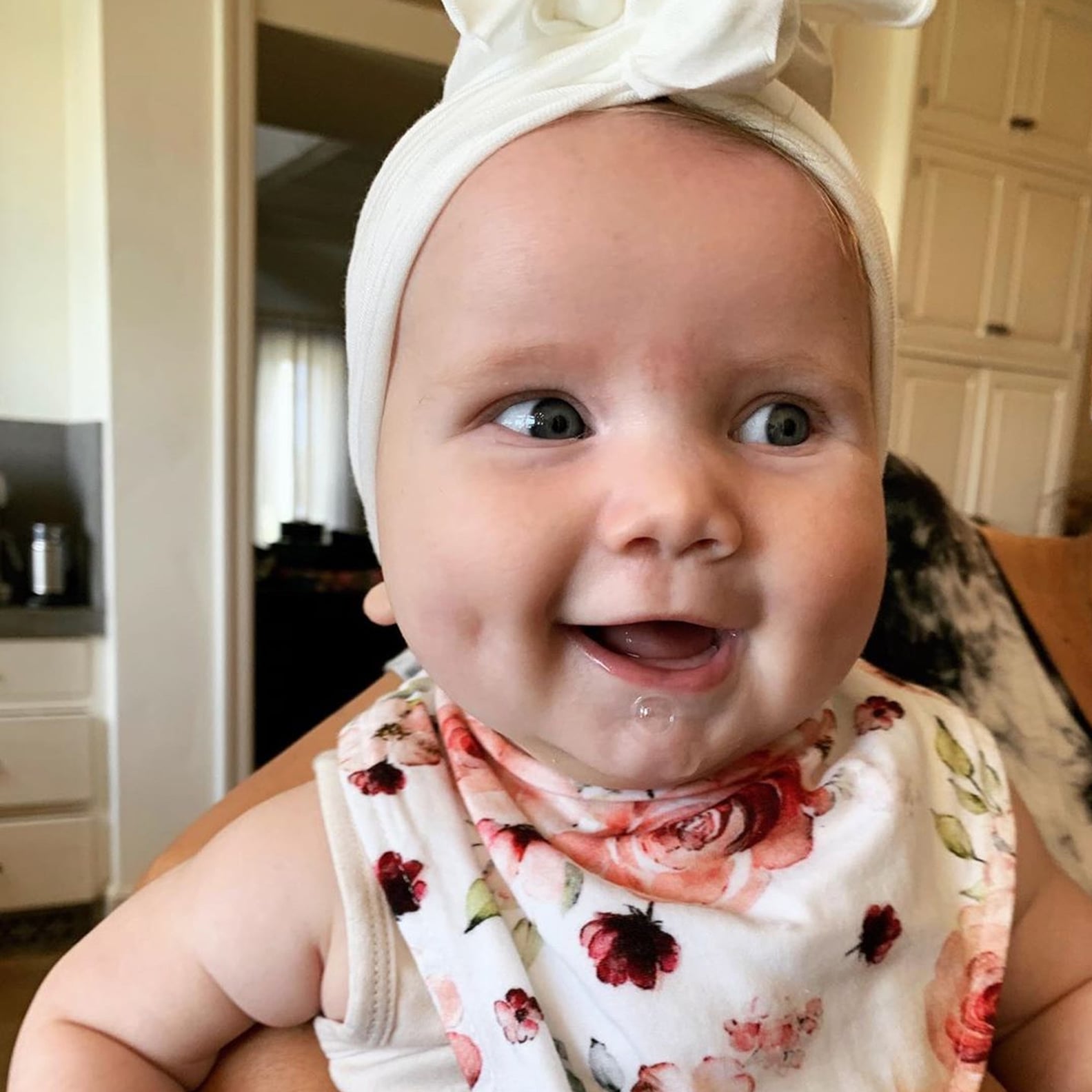 Jessica Simpson's Daughter Birdie, 6, Matches Mom In Cute Yellow Swimwear Jessica Simpson's Daughter Birdie, 6, Matches Mom In Cute Yellow Swimwear