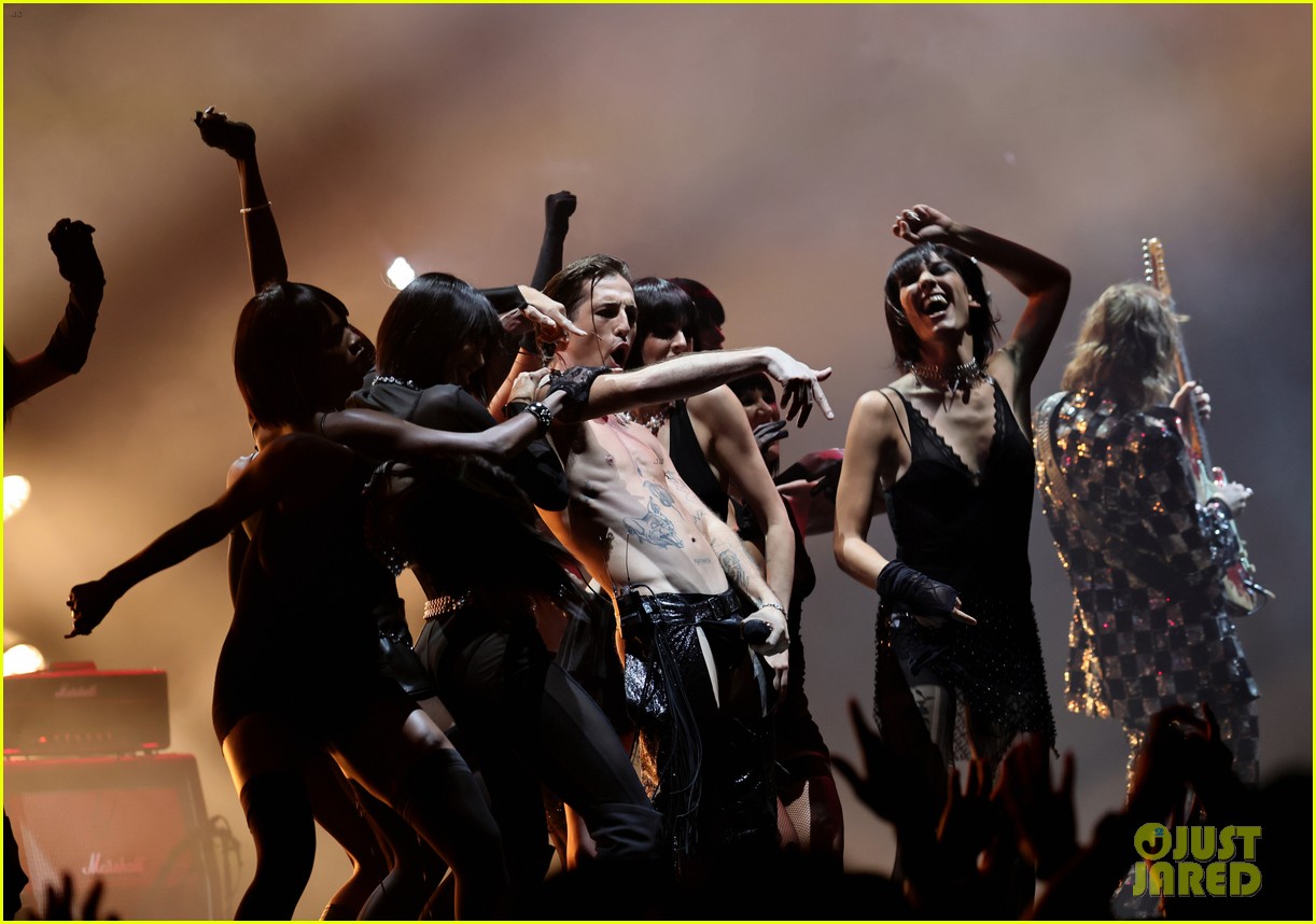 Jimmy Kimmel Live!: Måneskin's Damiano David Delivers Powerful Performance Jimmy Kimmel Live!: Måneskin's Damiano David Delivers Powerful Performance