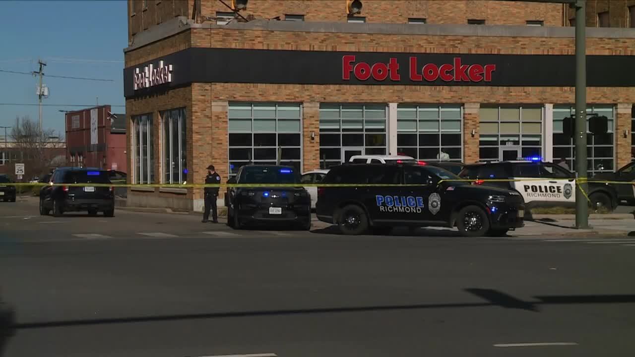 Jon Burkett Reports: Homicide Investigation At West Broad Street Foot Locker Jon Burkett Reports: Homicide Investigation At West Broad Street Foot Locker