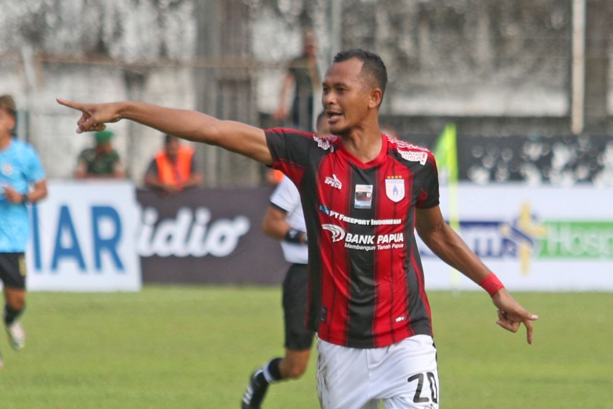 Kakanwil Papua Imbau Masyarakat Dukung Persipura Kakanwil Papua Imbau Masyarakat Dukung Persipura
