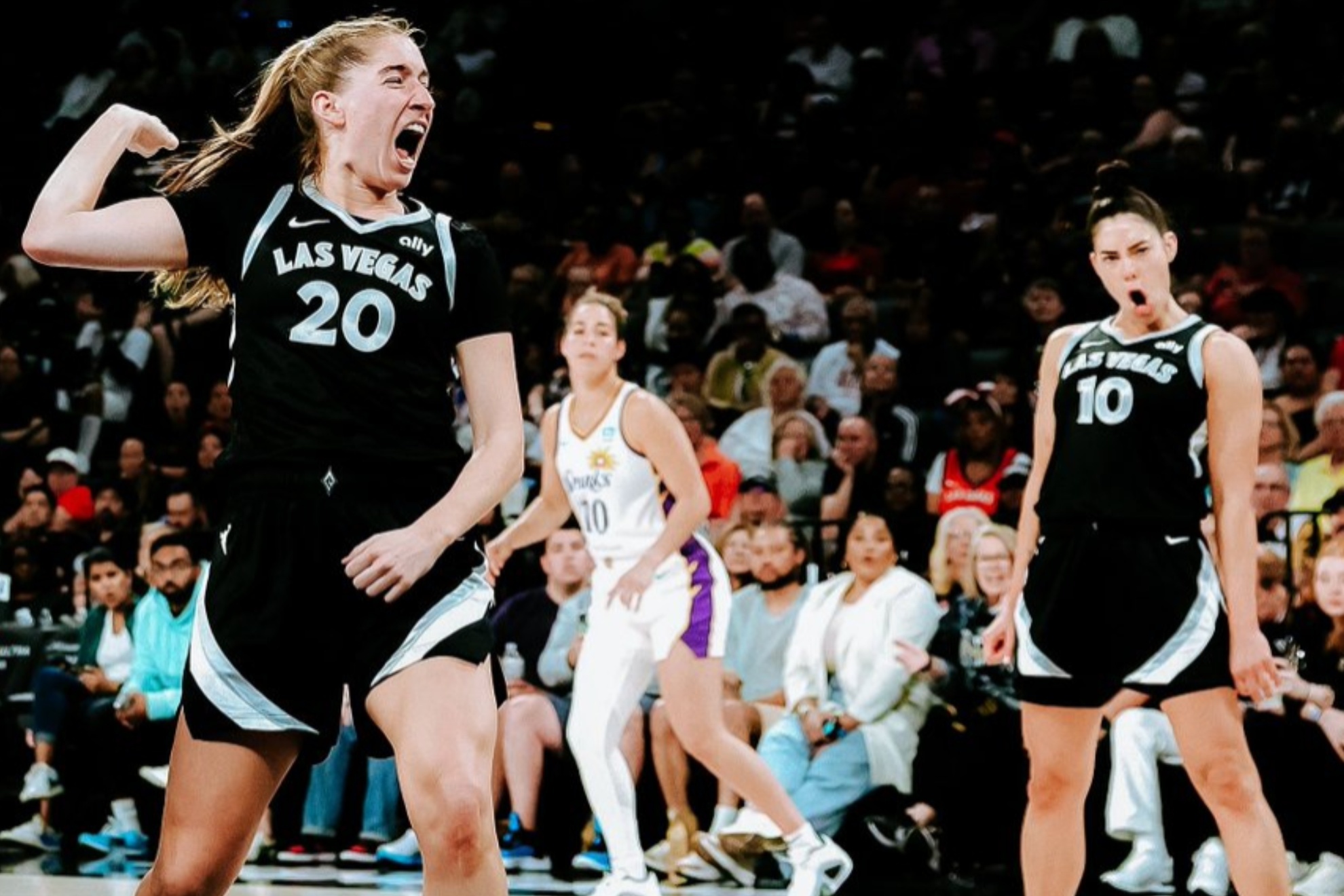 Kelsey Plum And Kate Martin's Sweet Courtside Interaction: A Look Inside The WNBA Kelsey Plum And Kate Martin's Sweet Courtside Interaction: A Look Inside The WNBA