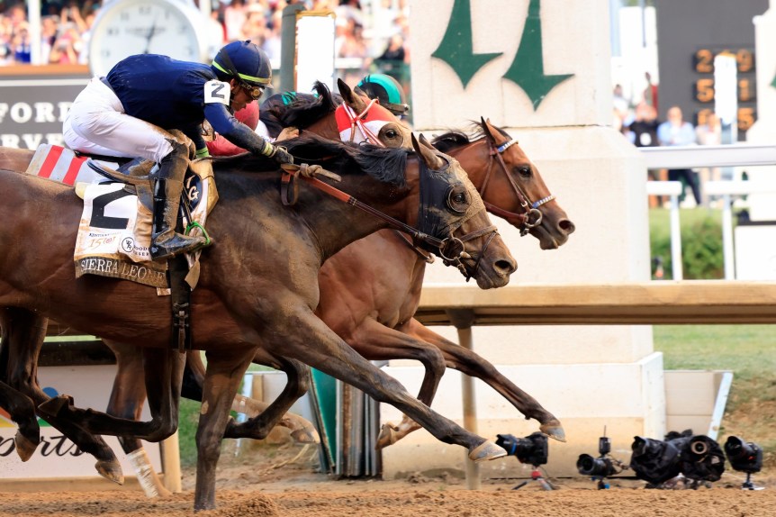 Kentucky Derby 2024: Ford Remains Exclusive Automotive Partner Kentucky Derby 2024: Ford Remains Exclusive Automotive Partner