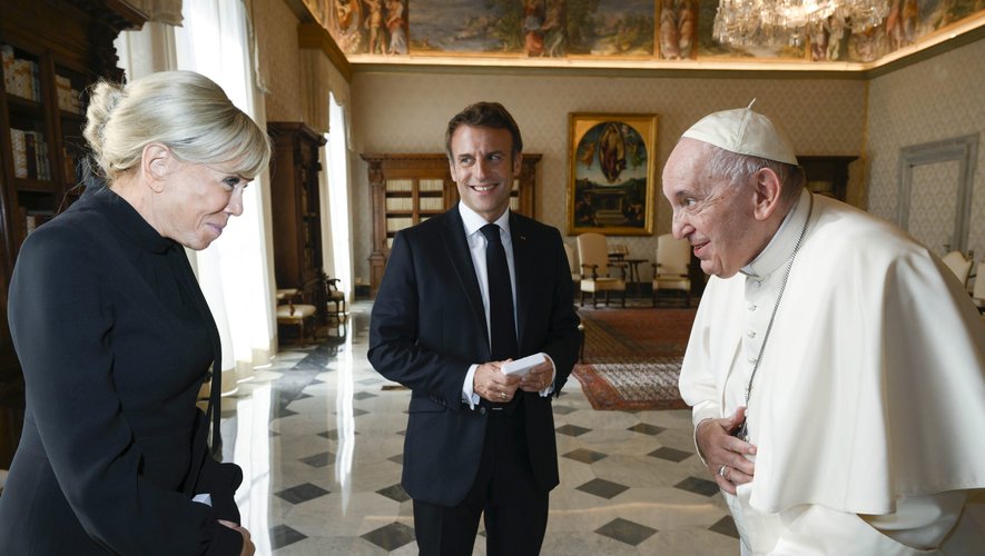 La Visite De Trump Et Macron Au Vatican: Analyse D'une Rencontre Diplomatique La Visite De Trump Et Macron Au Vatican: Analyse D'une Rencontre Diplomatique