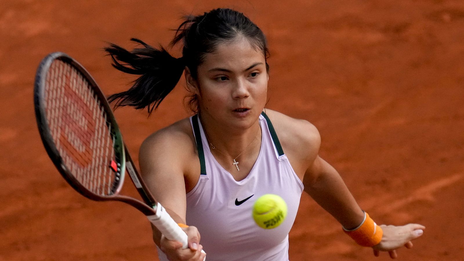 Last 16 Bound: Raducanu's Powerful Performance In Miami Last 16 Bound: Raducanu's Powerful Performance In Miami