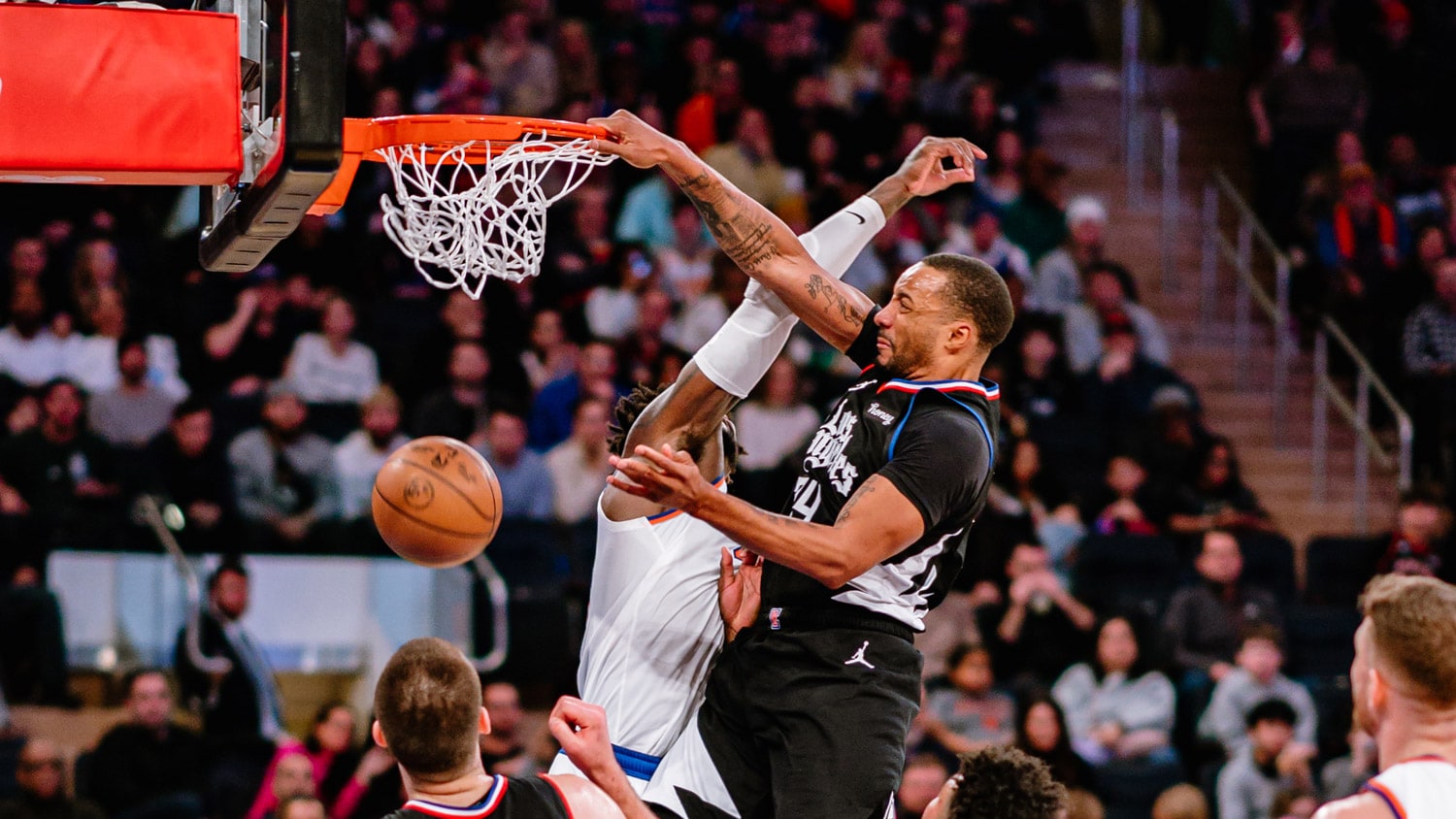 Last-Minute Collapse Costs Knicks Playoff Berth Against Clippers Last-Minute Collapse Costs Knicks Playoff Berth Against Clippers