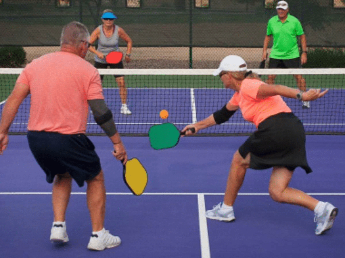Legenda Tenisului, Andre Agassi, Joacă Pickleball