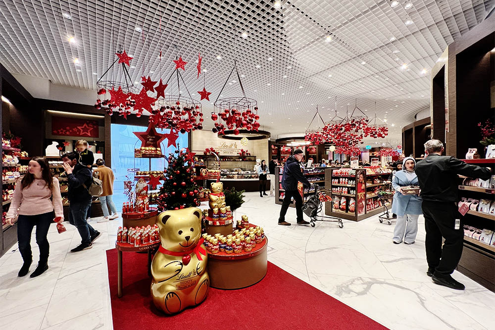 Lindt Launches Luxurious Chocolate Shop In Central London Lindt Launches Luxurious Chocolate Shop In Central London