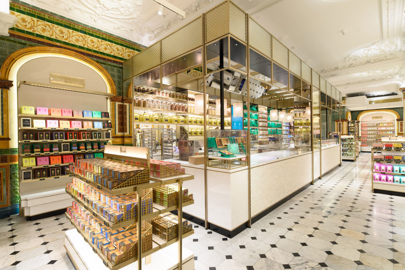 Lindt's Central London Chocolate Shop: A Paradise Opens Its Doors Lindt's Central London Chocolate Shop: A Paradise Opens Its Doors