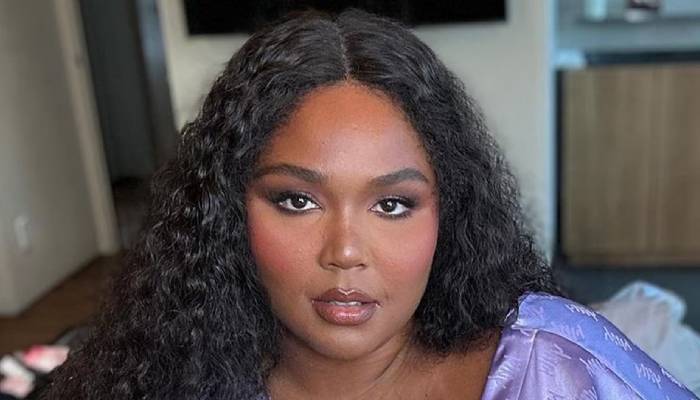Lizzo's Trainer Responds To Criticism Of Her Fitness Plan Lizzo's Trainer Responds To Criticism Of Her Fitness Plan