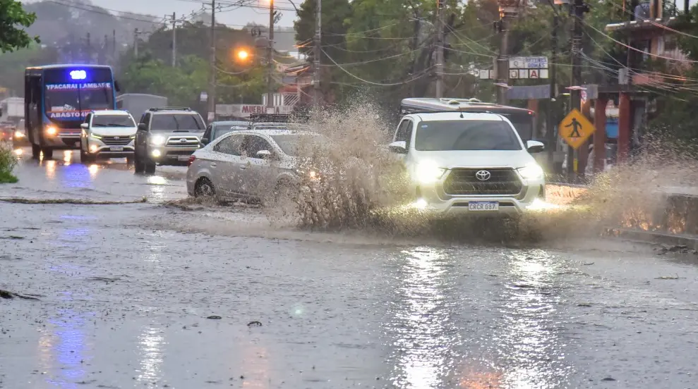 Lluvias Moderadas: La Previsión Meteorológica Para [Ubicación]