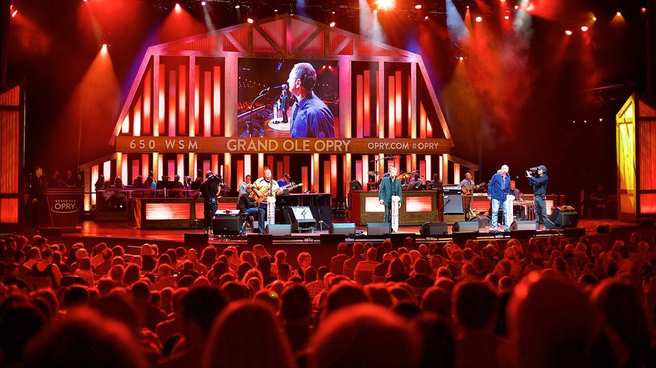 London Calling: Grand Ole Opry's Inaugural International Broadcast London Calling: Grand Ole Opry's Inaugural International Broadcast