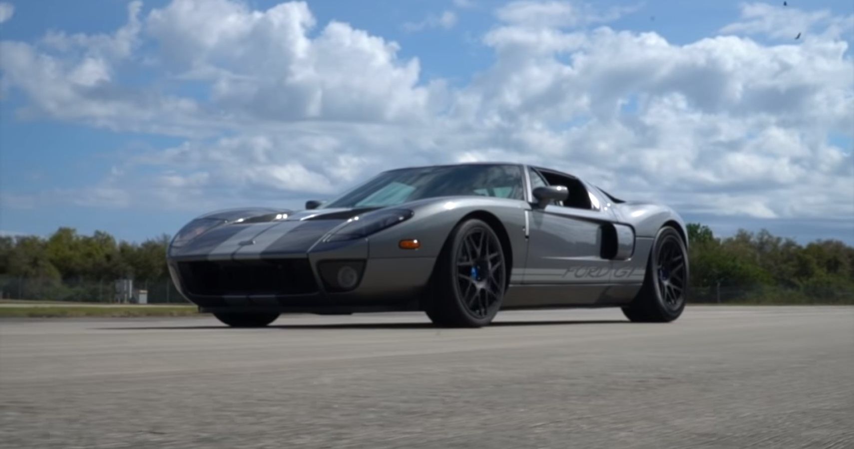 Lynx Revives First-Gen Ford GT: A Restoration Story Lynx Revives First-Gen Ford GT: A Restoration Story