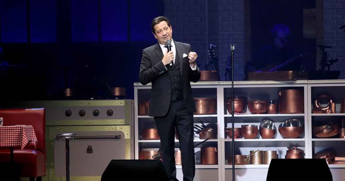 Macron Et Sardou : Un Dîner Tendu, Macron Et Sardou : Un Dîner Tendu,