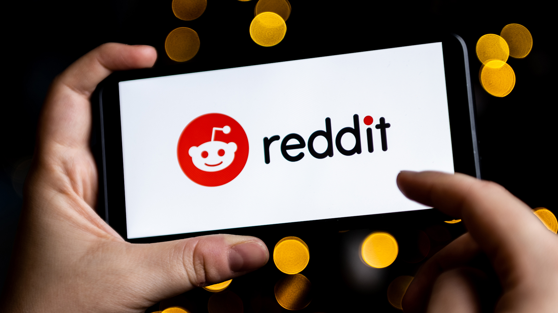 Major Reddit Outage: Users Face Service Interruptions Major Reddit Outage: Users Face Service Interruptions