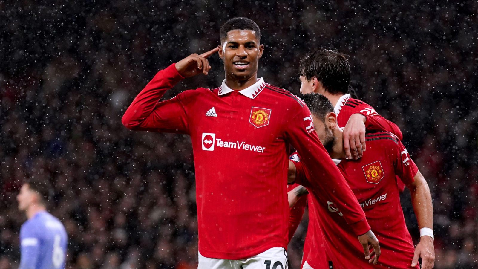 Man City Transfer News: Viana Challenges Napoli For Ex-Man Utd Player Man City Transfer News: Viana Challenges Napoli For Ex-Man Utd Player