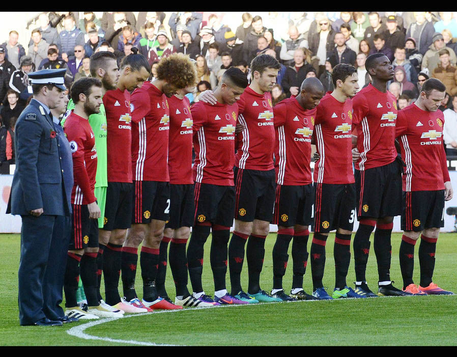 Manchester United Mourns 10-Year-Old Poppy Atkinson After Tragic Car Accident Manchester United Mourns 10-Year-Old Poppy Atkinson After Tragic Car Accident