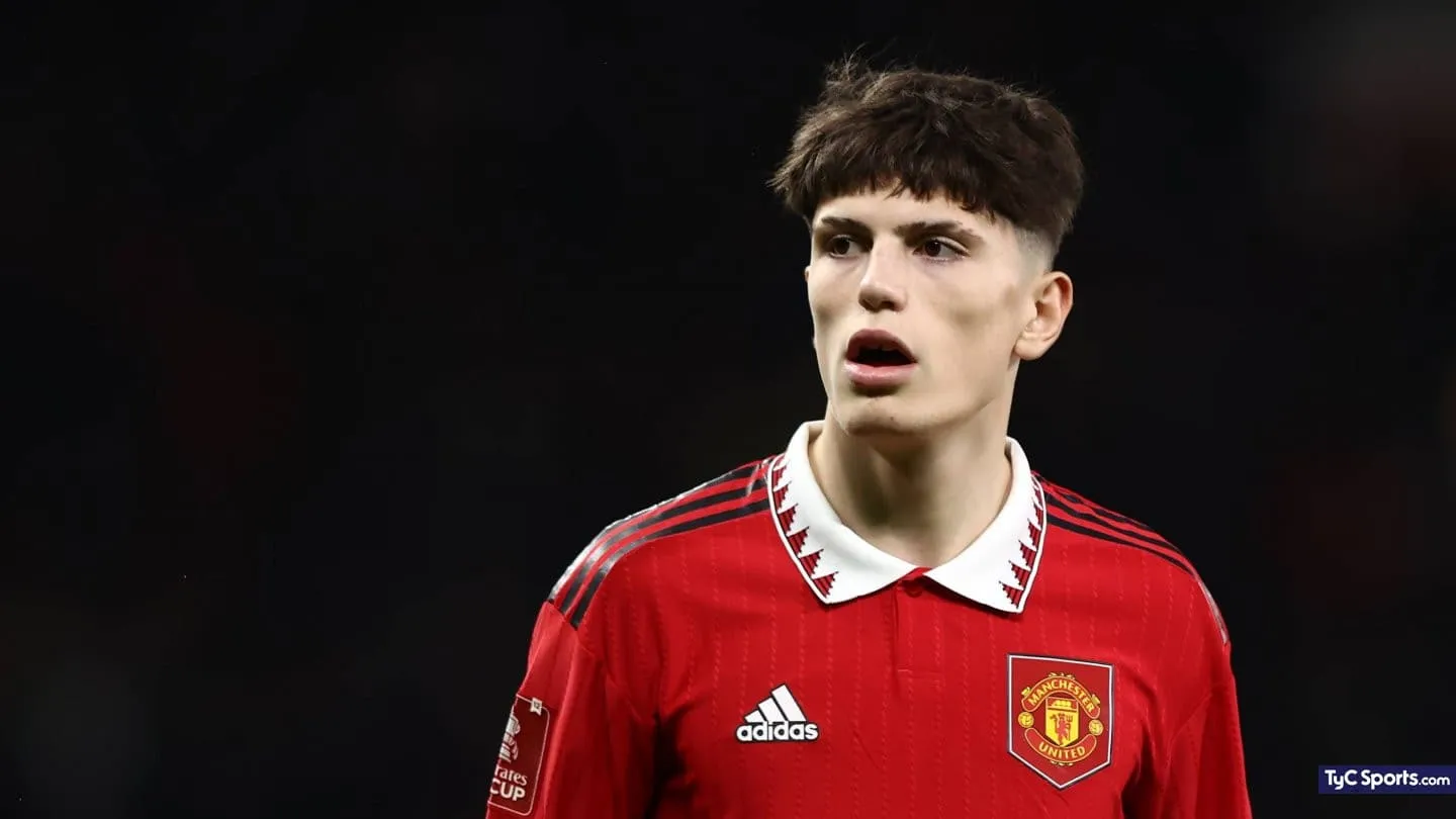 Manchester United's Garnacho: Atletico Madrid's Pursuit Manchester United's Garnacho: Atletico Madrid's Pursuit