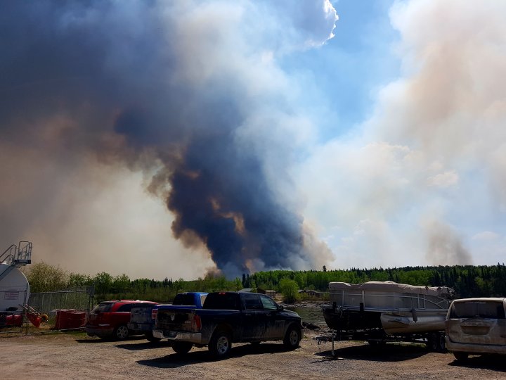 Manitoba Wildfires: Crews Fight Deadly, Spreading Blazes