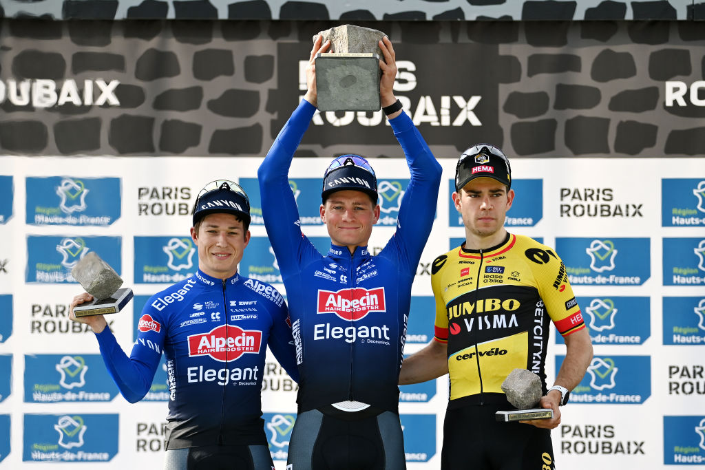 Mathieu Van Der Poel: Bottle Attack At Paris-Roubaix, Demands Legal Action