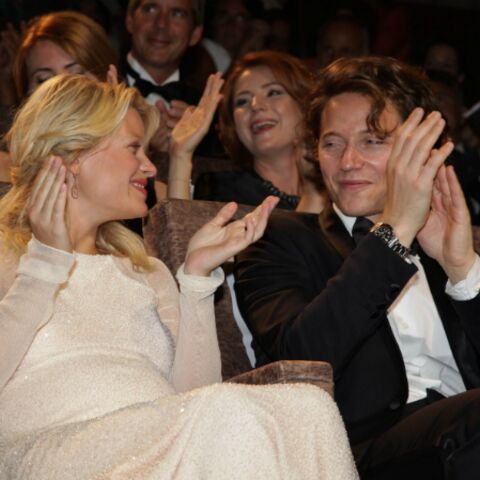 Mélanie Thierry Et Raphaël : Parents De Trois Enfants, Une Famille Recomposée ? Mélanie Thierry Et Raphaël : Parents De Trois Enfants, Une Famille Recomposée ?