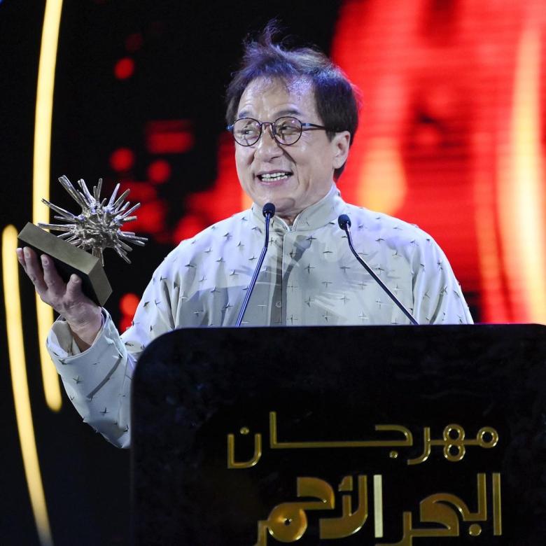 مهرجان لوكارنو يمنح جاكي شان جائزة الإنجاز مدى الحياة مهرجان لوكارنو يمنح جاكي شان جائزة الإنجاز مدى الحياة