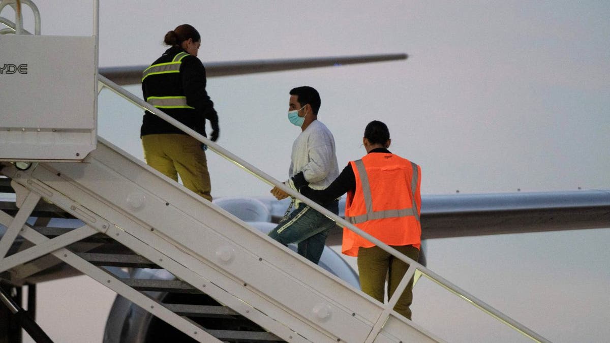 Mia Farrow On Trump's Venezuelan Deportation Policy: A Call For Accountability Mia Farrow On Trump's Venezuelan Deportation Policy: A Call For Accountability