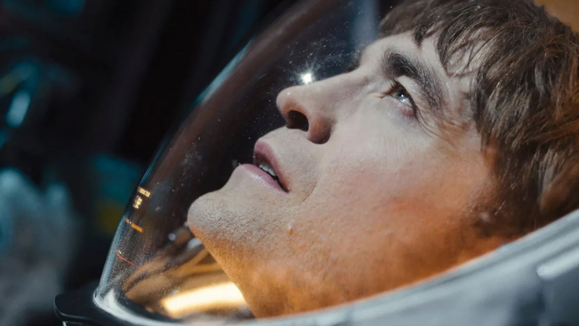 Mickey 17: Robert Pattinson's Accent Reinforces His Acting Prowess Mickey 17: Robert Pattinson's Accent Reinforces His Acting Prowess