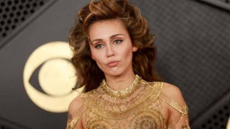 Miley Cyrus Faces Family Challenges: Social Media Support And Reported Distance From Billy Ray Miley Cyrus Faces Family Challenges: Social Media Support And Reported Distance From Billy Ray