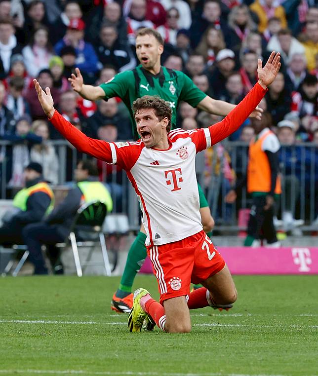 Müller Open To New Challenges After Bayern Departure Müller Open To New Challenges After Bayern Departure
