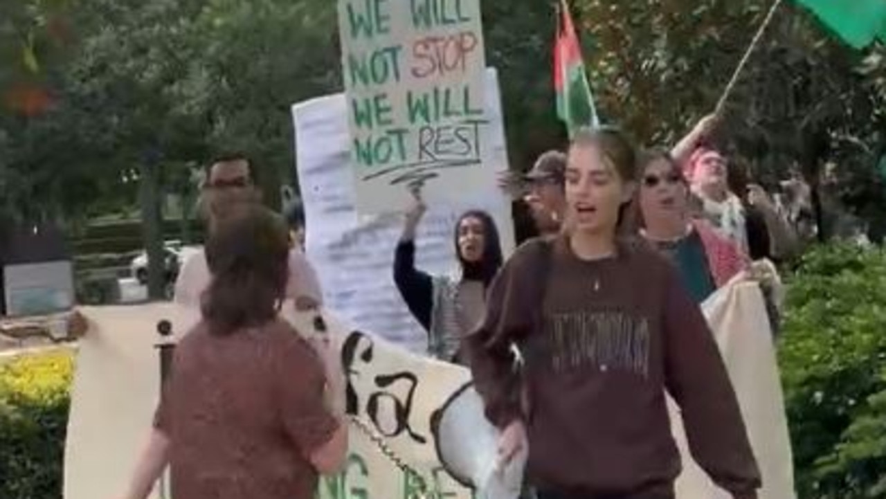 Music Industry Supports Queensland Award Winner Amidst Palestine Controversy Music Industry Supports Queensland Award Winner Amidst Palestine Controversy