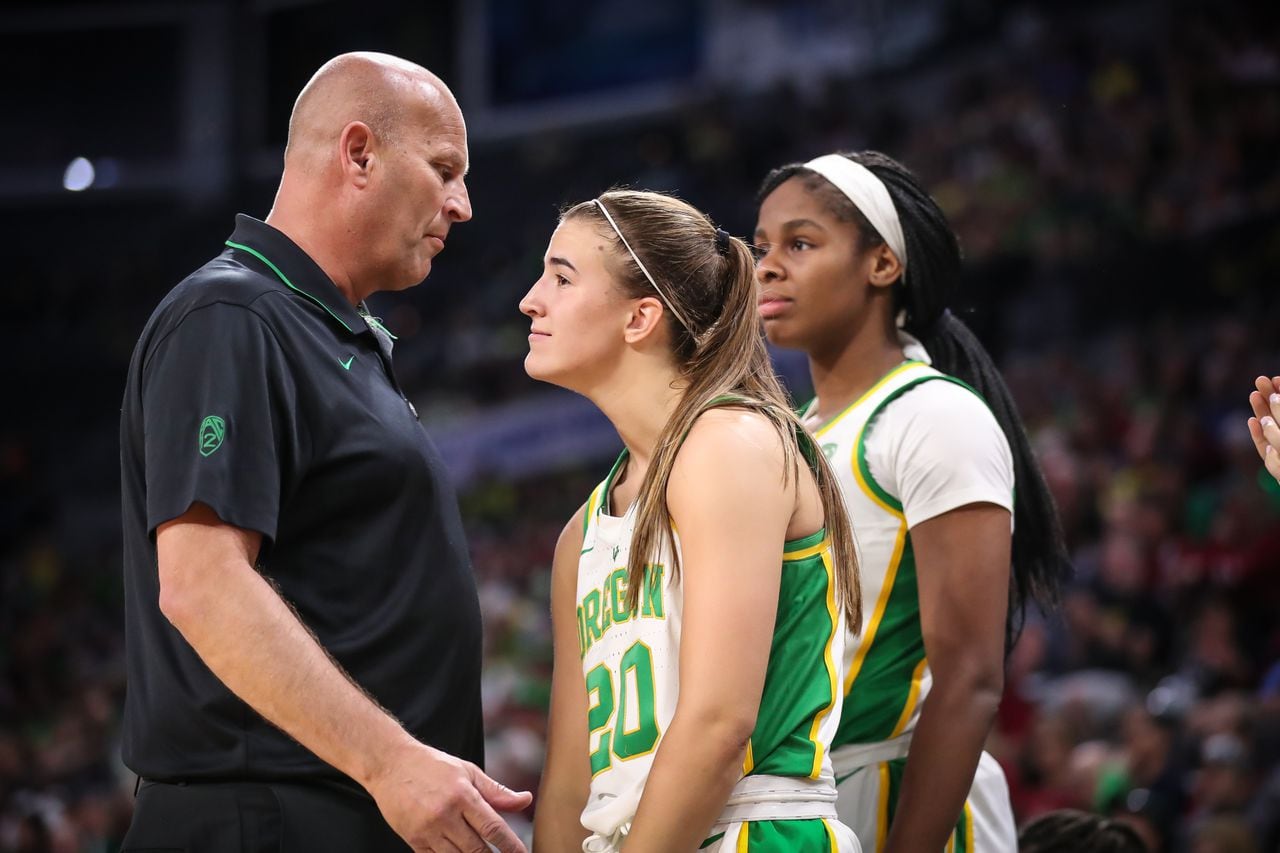 NCAA Tournament: Oregon Ducks' Tournament Run Ends With Loss To Duke NCAA Tournament: Oregon Ducks' Tournament Run Ends With Loss To Duke