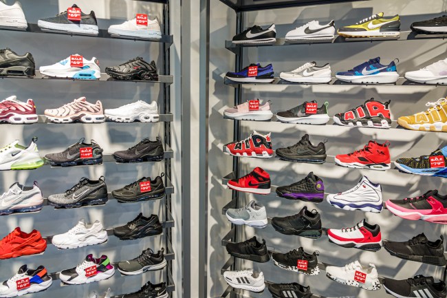 Nike Q3 Earnings And Foot Locker: A Jefferies Perspective On Near-Term Stock Performance Nike Q3 Earnings And Foot Locker: A Jefferies Perspective On Near-Term Stock Performance