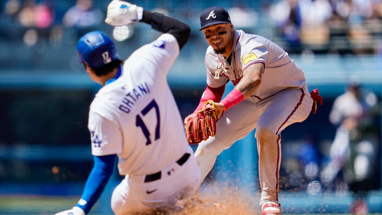 Ohtani's 3-Run Blast Leads Dodgers To 14-11 Comeback Win Against Diamondbacks Ohtani's 3-Run Blast Leads Dodgers To 14-11 Comeback Win Against Diamondbacks