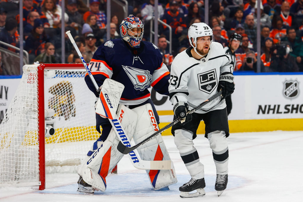 Oilers Claw Back To Beat Kings In Overtime, 1-1 Series Oilers Claw Back To Beat Kings In Overtime, 1-1 Series