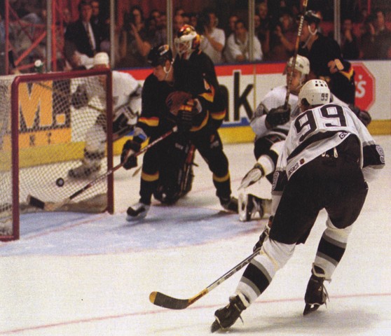 Ovechkin's 894th Goal: NHL Record Tied With Gretzky Ovechkin's 894th Goal: NHL Record Tied With Gretzky