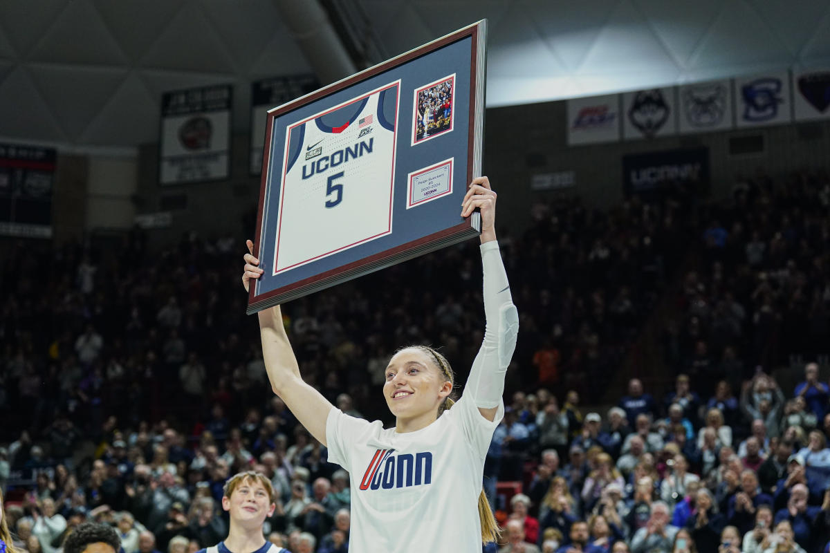 Paige Bueckers Honored: Senior Day Induction Into UConn Huskies Of Honor Paige Bueckers Honored: Senior Day Induction Into UConn Huskies Of Honor