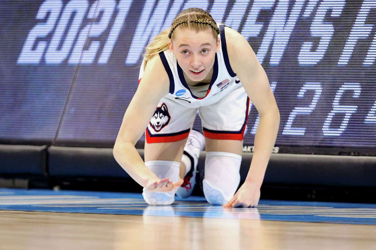 Paige Bueckers: Why She Briefly Removed Her Hometown From Maps Paige Bueckers: Why She Briefly Removed Her Hometown From Maps