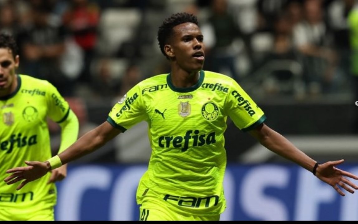 Palmeiras: Estêvão Vomita E É Substituído Em Partida Em Altitude Palmeiras: Estêvão Vomita E É Substituído Em Partida Em Altitude
