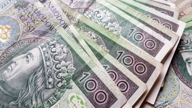 Państwowa Firma Pozywa Oneta O 100 Tys. Zł Państwowa Firma Pozywa Oneta O 100 Tys. Zł
