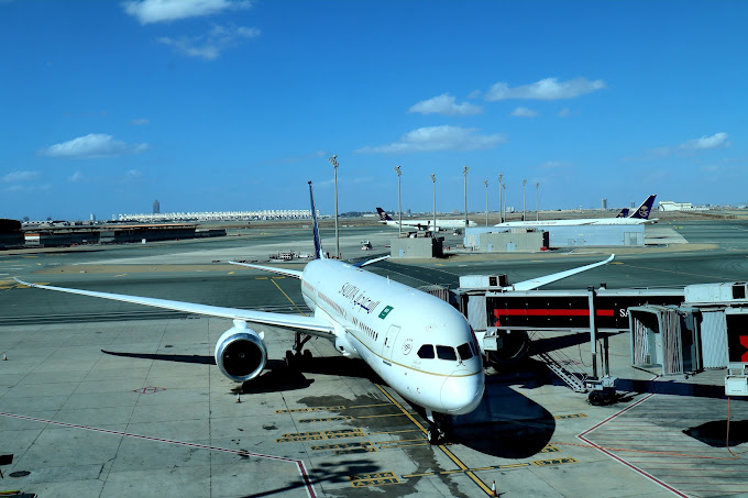 Perjalanan Mudah: Penerbangan Direct Bali Ke Jeddah Via Saudia Perjalanan Mudah: Penerbangan Direct Bali Ke Jeddah Via Saudia