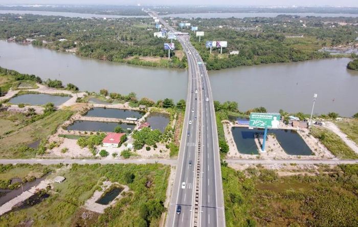Phương Tiện Di Chuyển Giữa TP. HCM Và Bà Rịa - Vũng Tàu: Lựa Chọn Tối Ưu Phương Tiện Di Chuyển Giữa TP. HCM Và Bà Rịa - Vũng Tàu: Lựa Chọn Tối Ưu
